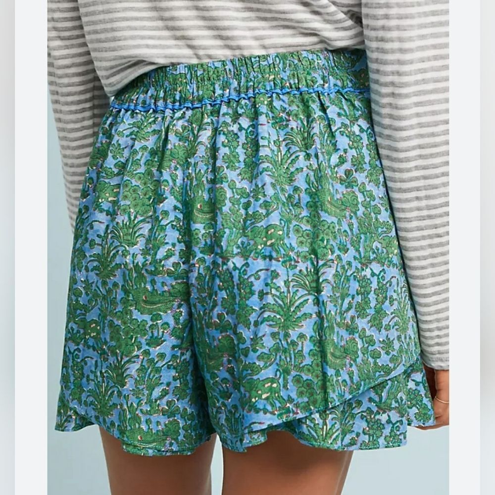 Ett Twa Anthropologie Simone Tiered Shorts Green Blue Floral Size XS